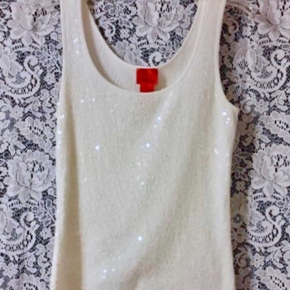 V Christina Ivory Sequin Front Tank Top Sz M - Picture 2 of 5